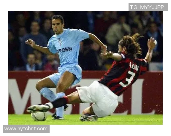 马尔蒂尼：足球传奇之路，守护AC米兰与意大利的荣耀岁月